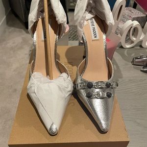 Metallic Pumps